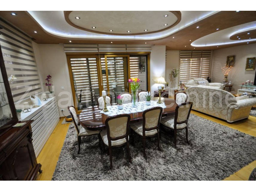Квартира, 2476 м², 620 018$ — FAKTOR